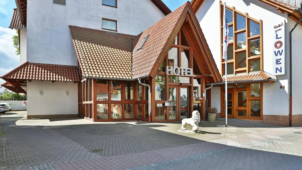 Hotel Zum Loewen Мёрфэльден-Вальдорф Экстерьер фото